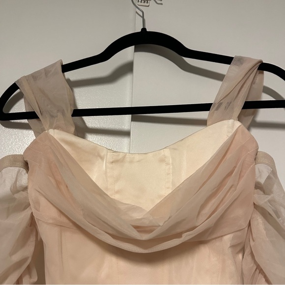 Oh Polly SHOW IT OFF MESH BARDOT CROP TOP IN SAND Size 0 - Picture 5 of 9